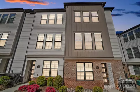 1518 Mcclintock Corners Aly, Charlotte, NC 28205