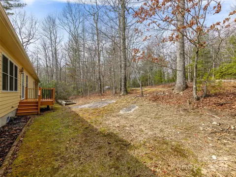 Exterior - 76 Juniper Ln, Brevard, NC 28712 photo 6 of 9