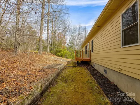 Exterior - 76 Juniper Ln, Brevard, NC 28712 photo 4 of 9