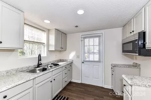 Kitchen - 1008 Curtis St, Monroe, NC 28112 photo 1 of 1
