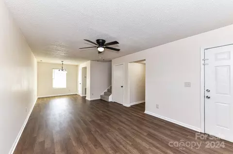 Living - 1008 Curtis St, Monroe, NC 28112 photo 1 of 1