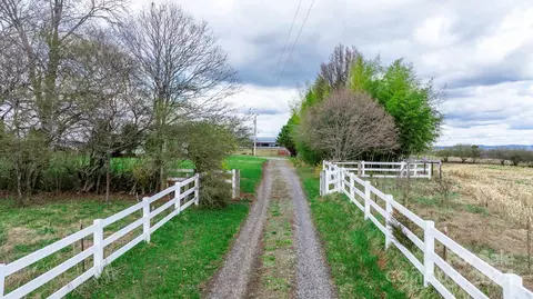 Exterior - 200 Keever Ln, Hiddenite, NC 28636 photo 1 of 3