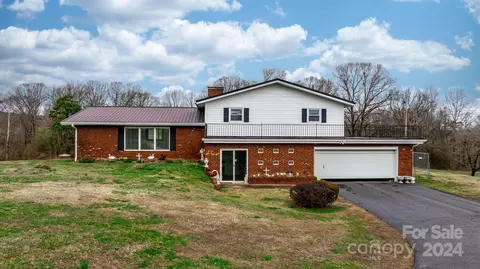 417 Hefner Ln, Taylorsville, NC 28681