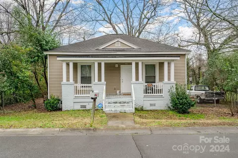 231 S Crigler St, Charlotte, NC 28208