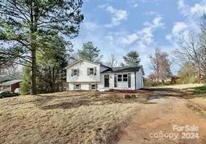 462 Avon Ave, Troutman, NC 28166