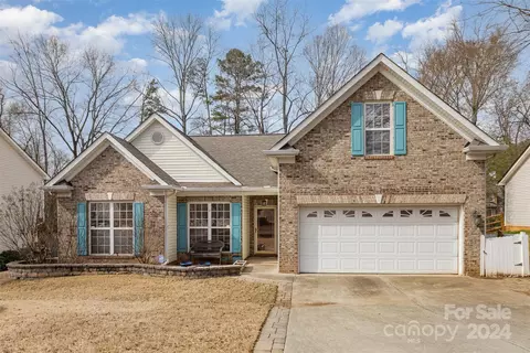 6001 Colton Ridge Dr, Indian Trail, NC 28079