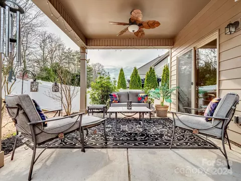 Exterior - 1034 Baldwin Dr, Lancaster, SC 29720 photo 5 of 9