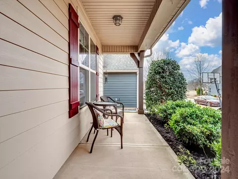 Exterior - 1034 Baldwin Dr, Lancaster, SC 29720 photo 4 of 9