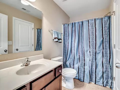 Bath - 1034 Baldwin Dr, Lancaster, SC 29720 photo 5 of 5
