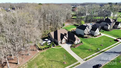1215 Delaney Dr, Weddington, NC 28104
