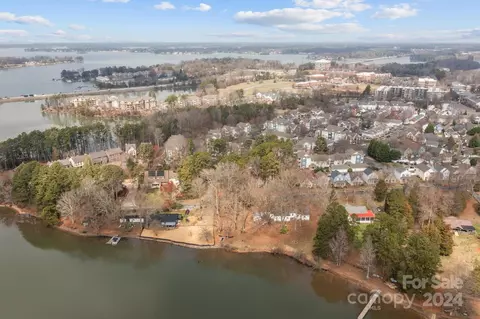 View/Area - 621 Catawba Ave, Davidson, NC 28036 photo 16 of 20