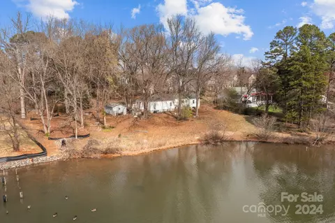 View/Area - 621 Catawba Ave, Davidson, NC 28036 photo 5 of 20