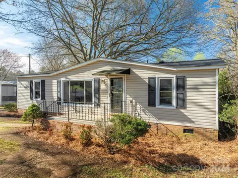 4072 Tucker Rd, Belmont, NC 28012