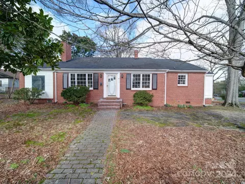 125 Blackburn St, York, SC 29745