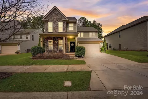 12823 Heritage Vista Dr, Huntersville, NC 28078