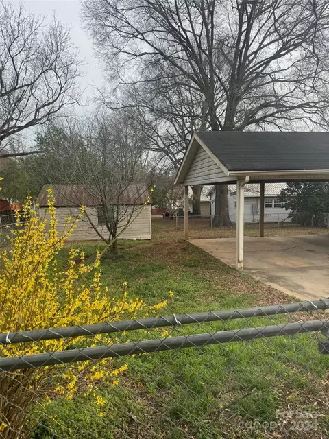 175 Ryan St, Salisbury, NC 28144 photo 3