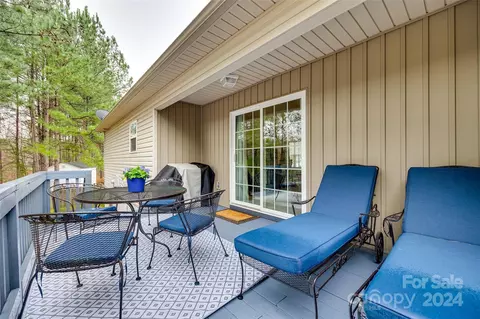 Exterior - 620 Red Hawk Way, Clover, SC 29710 photo 5 of 12
