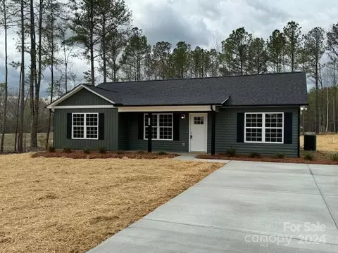 746 Starcliff Cir, Lancaster, SC 29720 photo 2