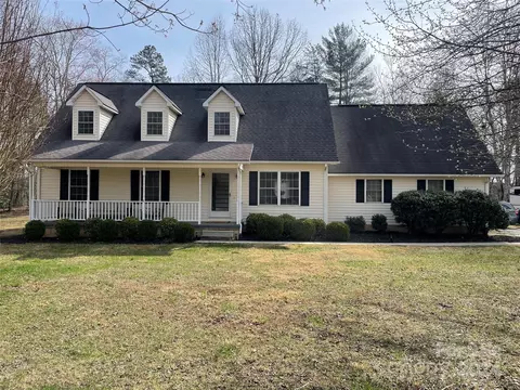 4333 Nix Creek Rd, Marion, NC 28752