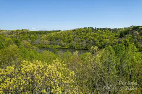 310 Broad Vista 69 Ln #69, Asheville, NC 28804