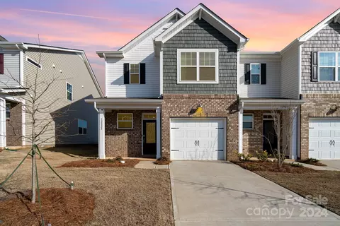 12828 Canton Side Ave, Charlotte, NC 28273