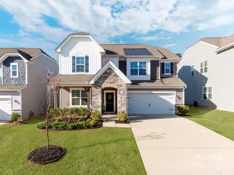 152 Haddonsfield Dr, Mooresville, NC 28115