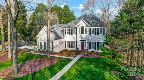 2501 Stapleton Ln, Charlotte, NC 28270