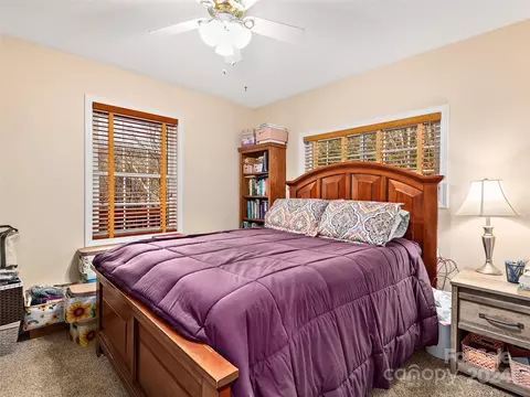 Bedroom - 77 Yorkshire Dr, Sylva, NC 28779 photo 3 of 5