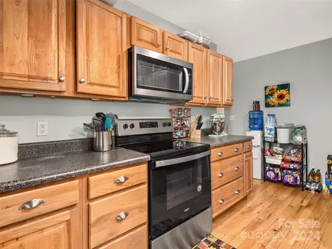 Kitchen - 77 Yorkshire Dr, Sylva, NC 28779 photo 3 of 3