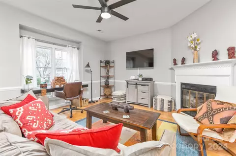 Living - 4237 Settlement Dr, Durham, NC 27713 photo 3 of 6