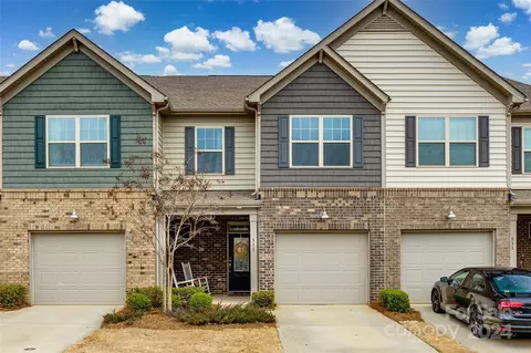 511 Common Raven Ct, Fort Mill, SC 29715