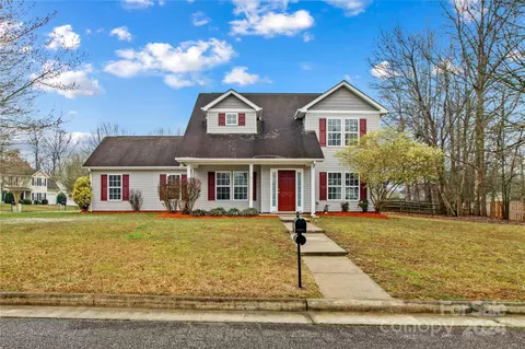 2236 Oakhurst Ct, Kannapolis, NC 28081