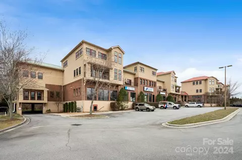 475 S Church H St #H, Hendersonville, NC 28792