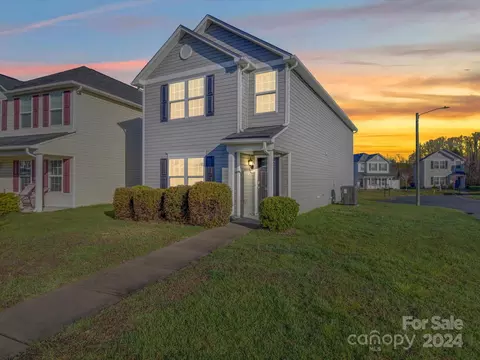 1805 Park Meadow Cir, Winston Salem, NC 27127