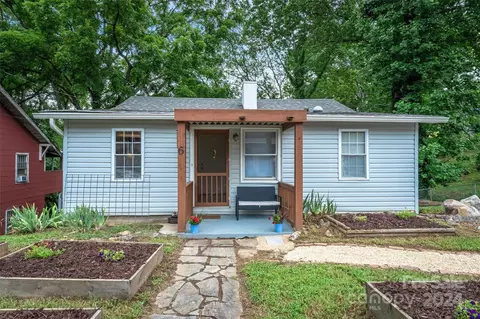 6 Reynolds Rd, Asheville, NC 28806