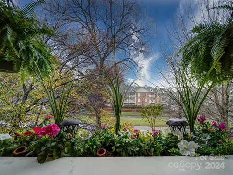 308 Queens 24 Rd #24, Charlotte, NC 28204