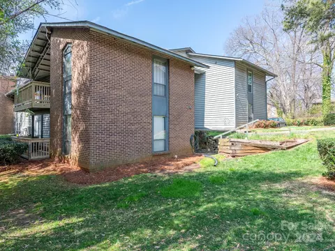 4936 Sardis F Rd #F, Charlotte, NC 28270