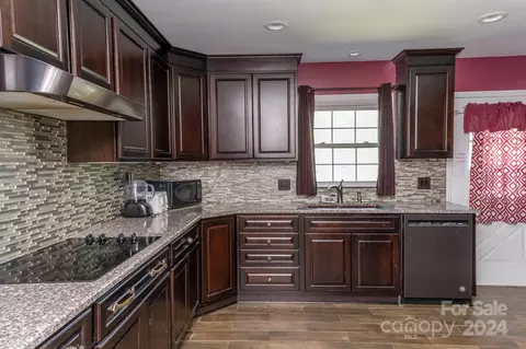 2305 Applegate Dr, Concord, NC 28027 photo 15