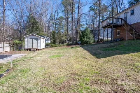 2305 Applegate Dr, Concord, NC 28027 photo 8