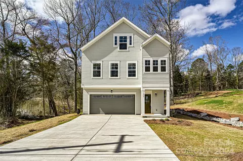 1258 Lundy Ln, Charlotte, NC 28214