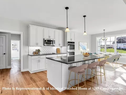 Kitchen - 1375 Coppergate Dr, Salisbury, NC 28147 photo 2 of 9