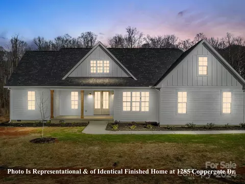 Exterior - 1375 Coppergate Dr, Salisbury, NC 28147 photo 2 of 7