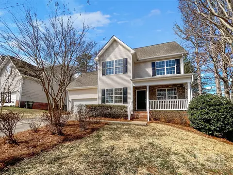 2401 Payton Dr, Gastonia, NC 28056