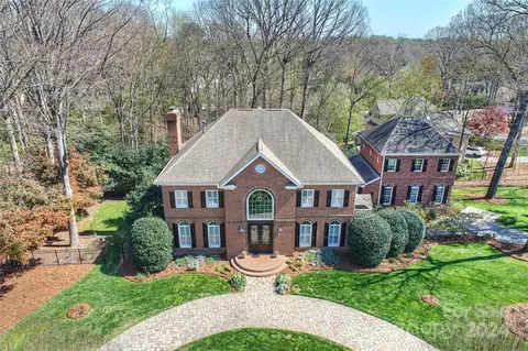 4131 Old Course Dr, Charlotte, NC 28277