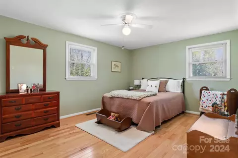 215 6th Ne St NE, Conover, NC 28613 photo 25