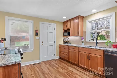215 6th Ne St NE, Conover, NC 28613 photo 14