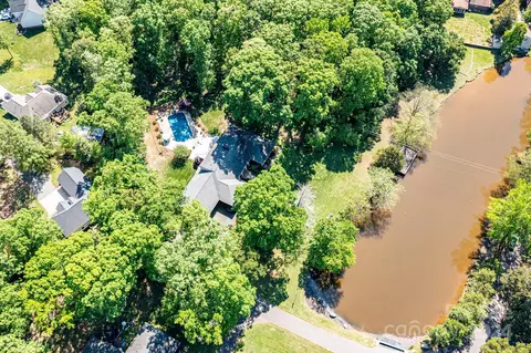 View/Area - 1305 Quail Dr, Monroe, NC 28112 photo 4 of 5