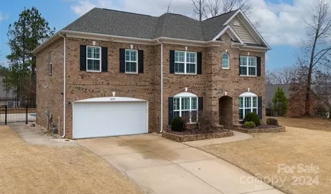 1693 Durant Dr, Rock Hill, SC 29732