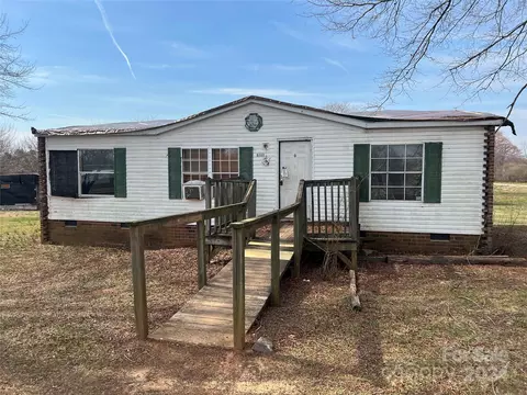 1375 Shinnville Rd, Cleveland, NC 27013