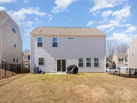 Exterior - 1670 Loggerhead Dr, Lancaster, SC 29720 photo 6 of 7